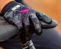 Muc-Off MTB Handschuhe Langfinger | Camouflage 8 Muc-Off MTB Handschuhe Langfinger | Camouflage -Specialized Verkäufe muc off mtb handschuhe langfinger camouflage 004 70325 2200x1760 1280x1280