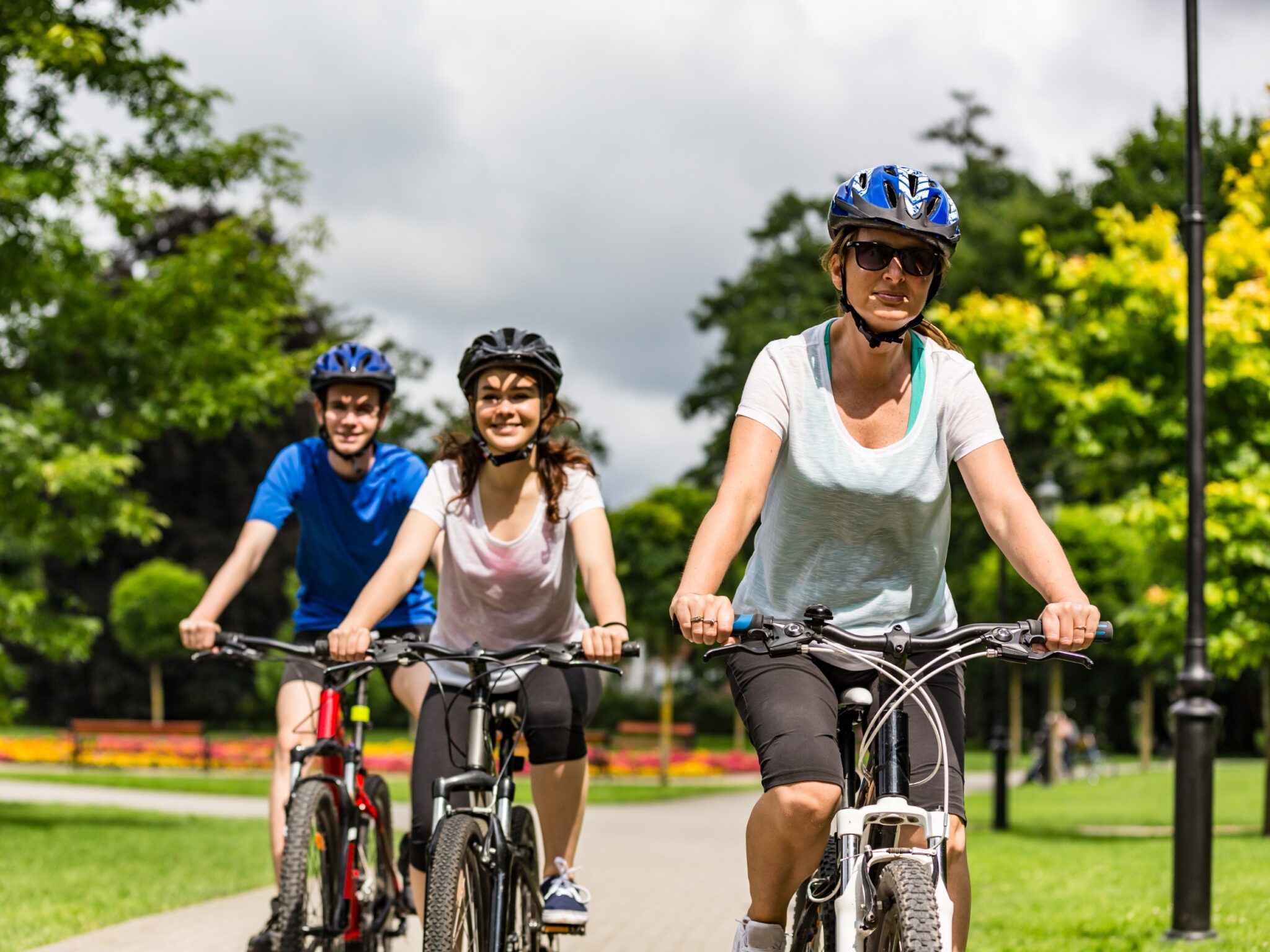 Specialized Verkäufe 2 Specialized Verkäufe -Specialized Verkäufe city bike tour antwerp belgium 2048x1536 1